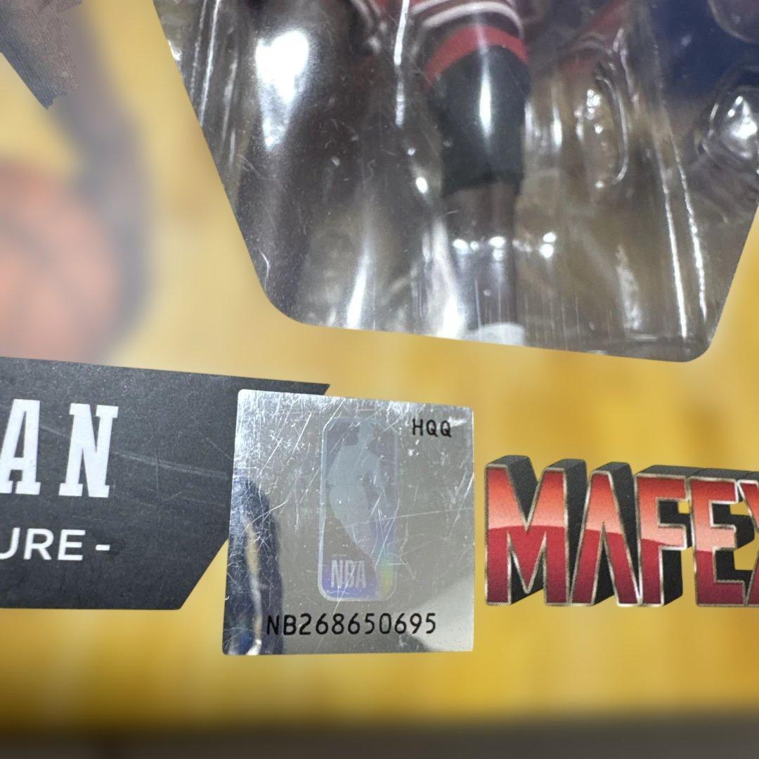 Mafex フィギュア　マイケル　ジョーダン　エアジョーダン　ブルズ　NBA