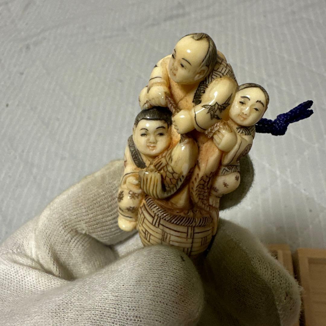 天然材質　根付け　唐子　寿老人　瓜虫　細密彫りまとめ三点　箱付き