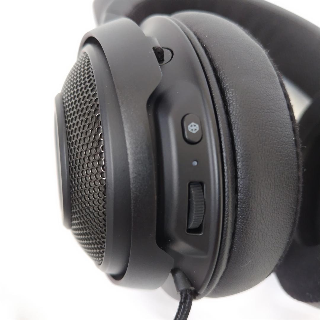 【美品】Razer Kraken Kitty ゲーミングヘッドセット　猫耳