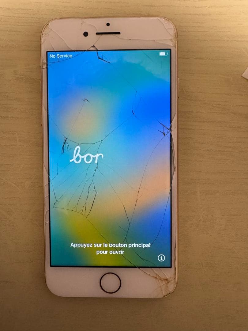 iPhone 7 本体とiPhone 8 本体　まとめ売り