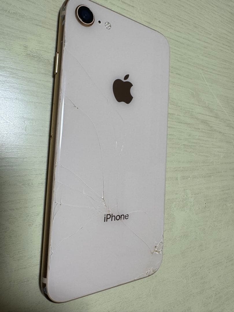 iPhone 7 本体とiPhone 8 本体　まとめ売り