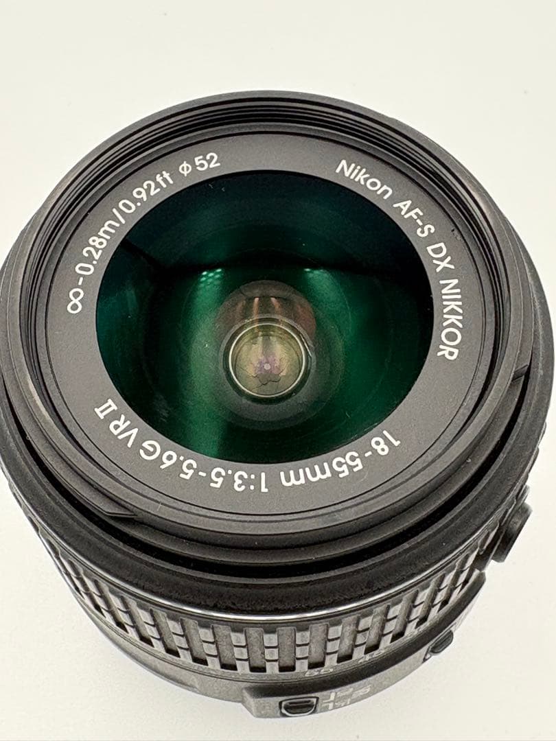 超美品　Nikon D3300 レンズキット SDカード付 低シャッター