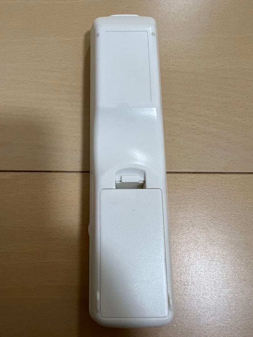 ①日立LED シーリングライト LEC-AHS1010E 10畳用