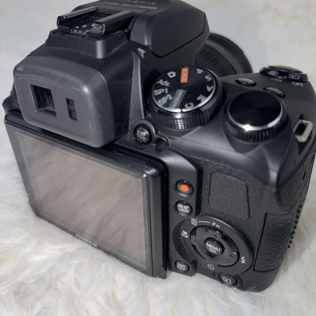 FUJIFILM 富士フイルム　HS30 EXR 30倍ズーム