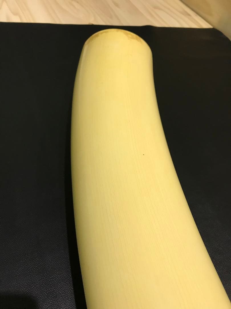 象牙風置物 レプリカ 練り物　オブジェ 一本牙 全長100cm