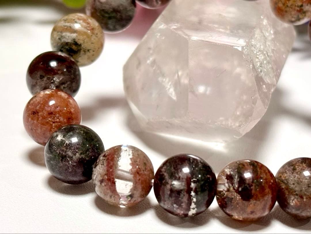 究極品質　無限の生命と財運を象徴する大地の守護石　幻の庭園邂逅水晶　〜風光明媚〜