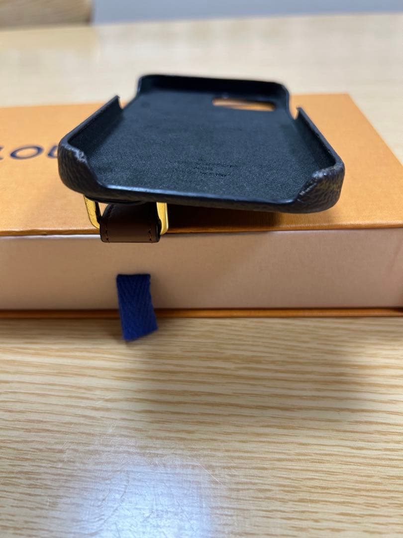 Louis Vuitton ドーフィーヌ iPhone 12/12 Pro