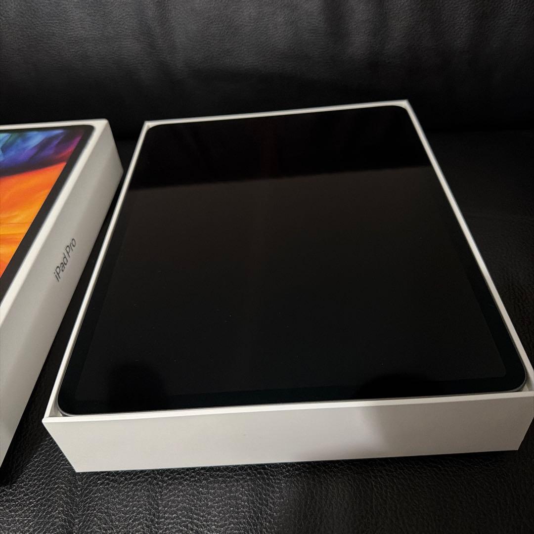iPad Pro 12.9インチ　第4世代　Wi-Fiモデル　512GB