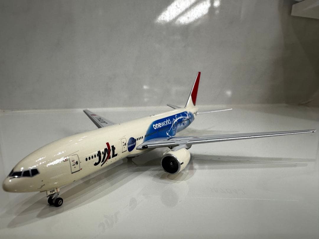 JAL Boeing777-246/ER oneworld 特別塗装 1/400