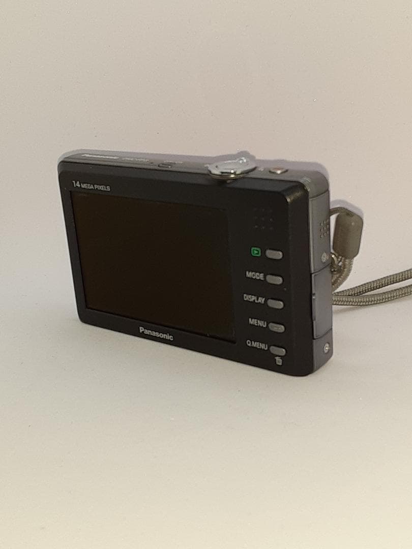 【美品】【スマホ転送OK】Panasonic LUMIX DMC-FP3 レッド
