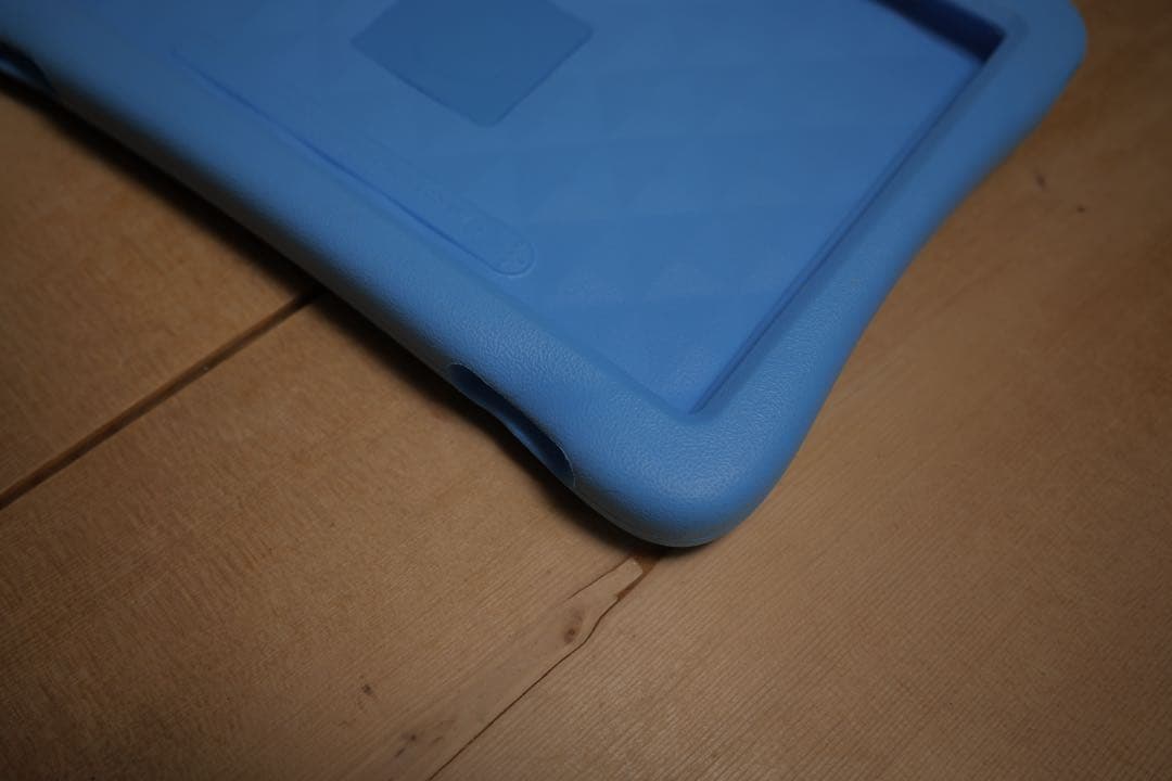 【ほぼ未使用・付属品完備】Android Kids10 ケース付き