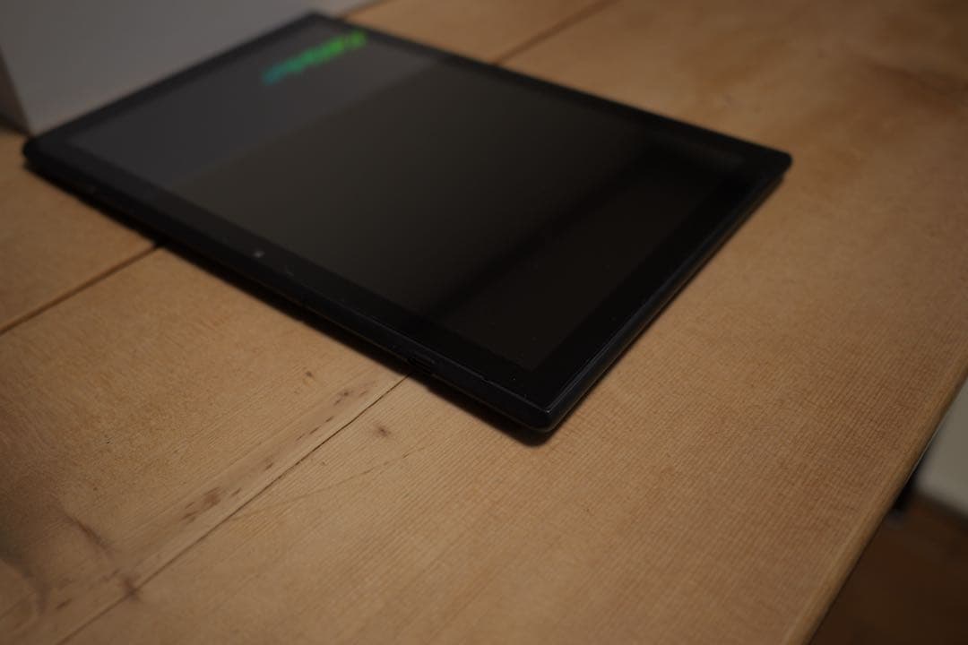 【ほぼ未使用・付属品完備】Android Kids10 ケース付き