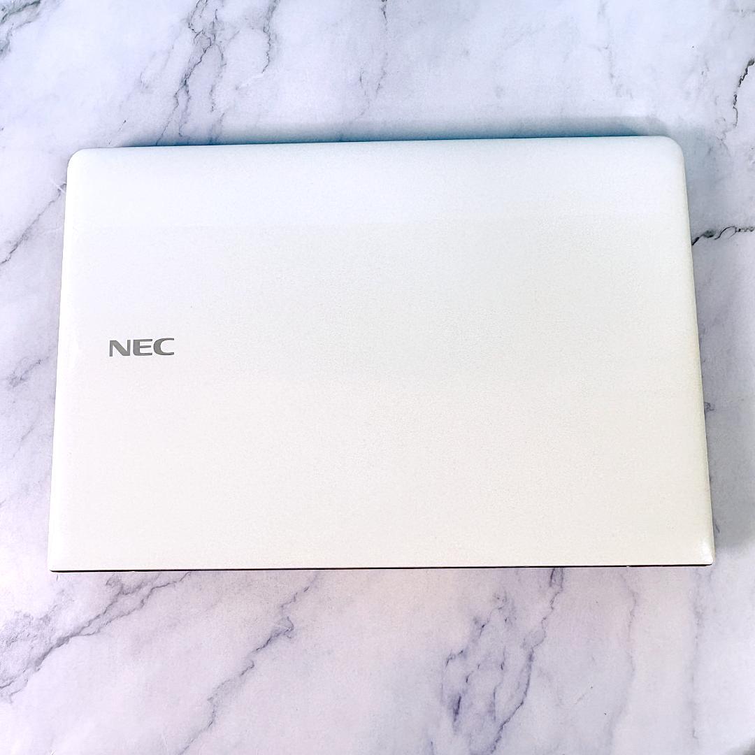 MS オフィス付・corei5・8GB・カメラ付 ホワイト ノートパソコン