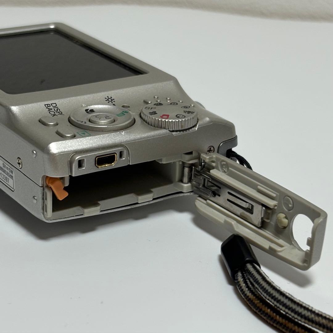 FUJIFILM FinePix J50 シルバー デジカメ 動作品