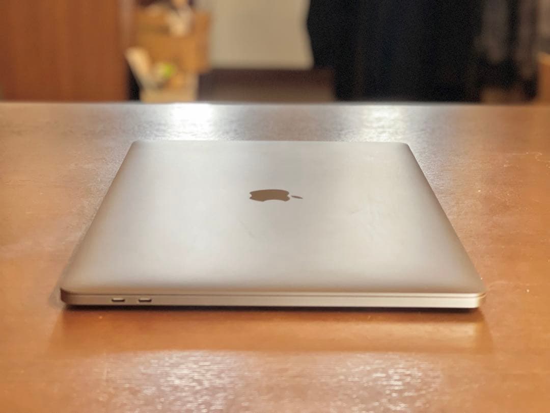 MacBook本体 Macbook Pro 15in (2019)