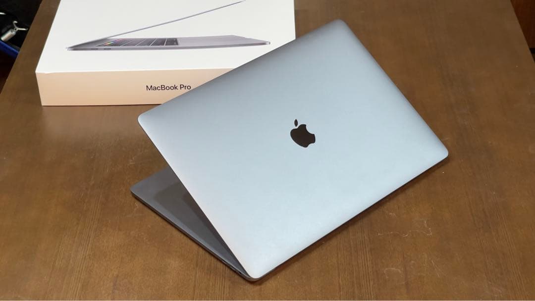 MacBook本体 Macbook Pro 15in (2019)