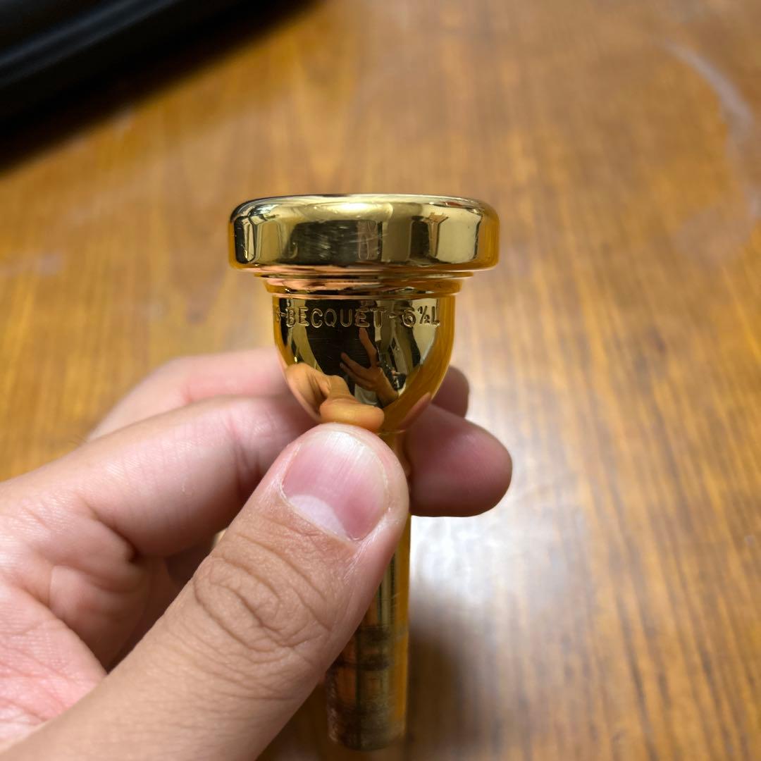トロンボーンマウスピース　クルトア　ゴールドメッキ　太管　6 1/2L