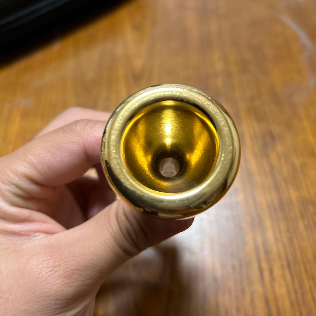 トロンボーンマウスピース　クルトア　ゴールドメッキ　太管　6 1/2L
