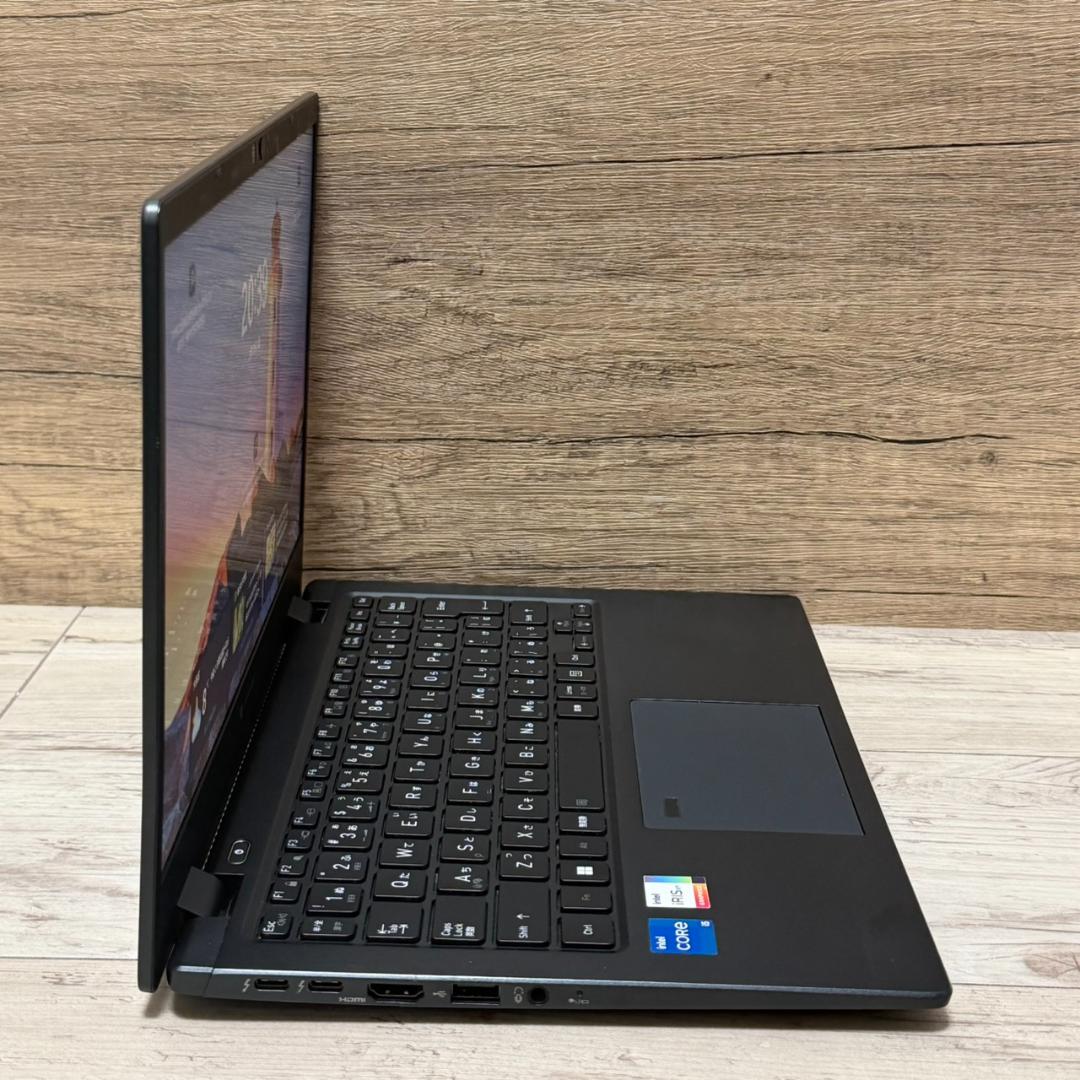 持ち運び◎ dynabook G83HV 第11世代i5 16GB 256GB