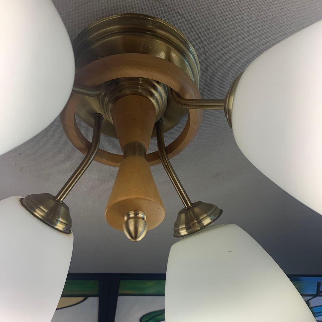 ジャンク品　モダンデザイン シャンデリア 4灯　LED電球付き