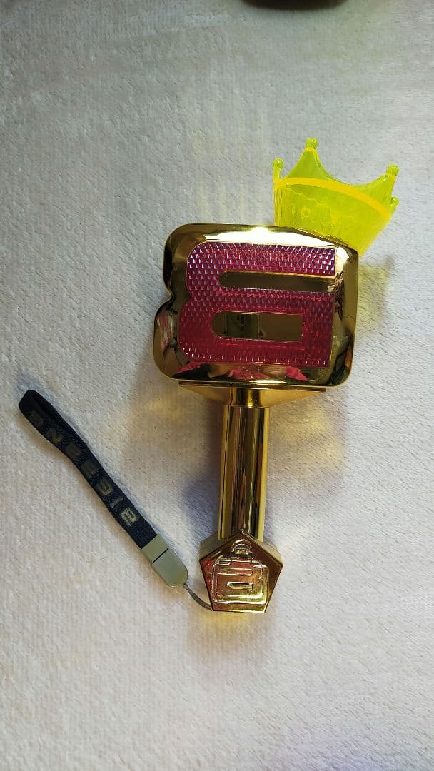 BIGBANG １０周年記念限定ペンライト セット　日本限定