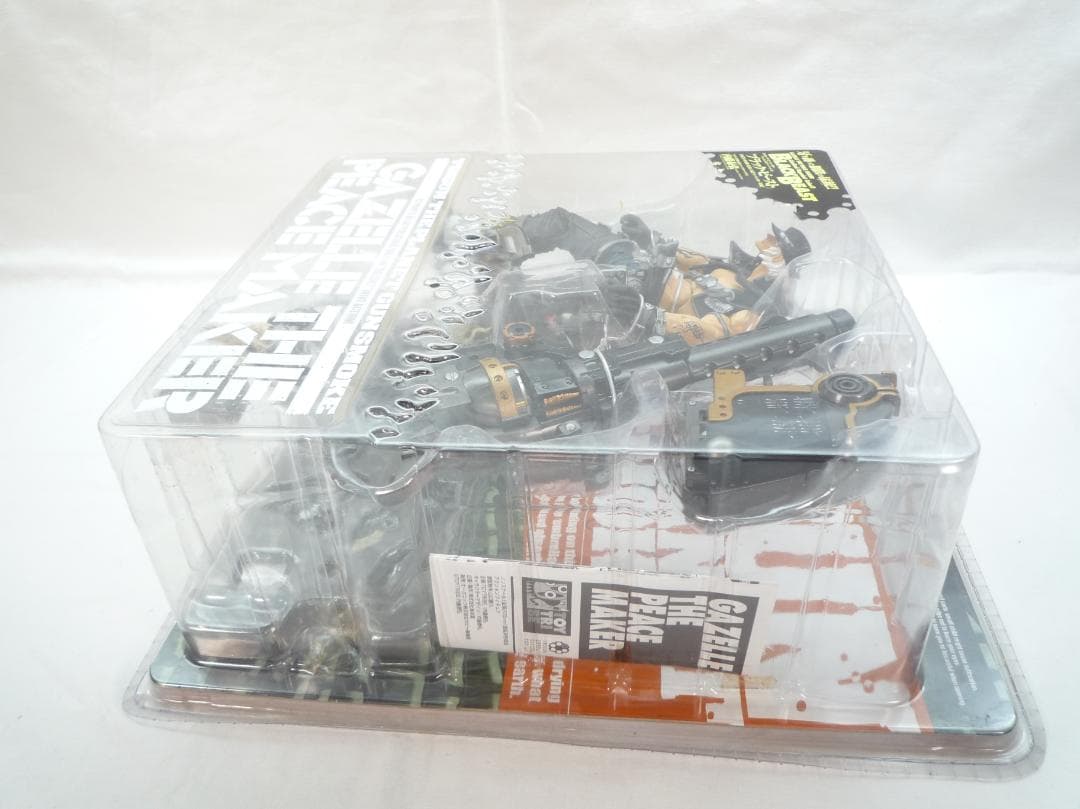 KAIYODO フィギュア ガゼル・ザ・ピースメイカー ブラックビースト