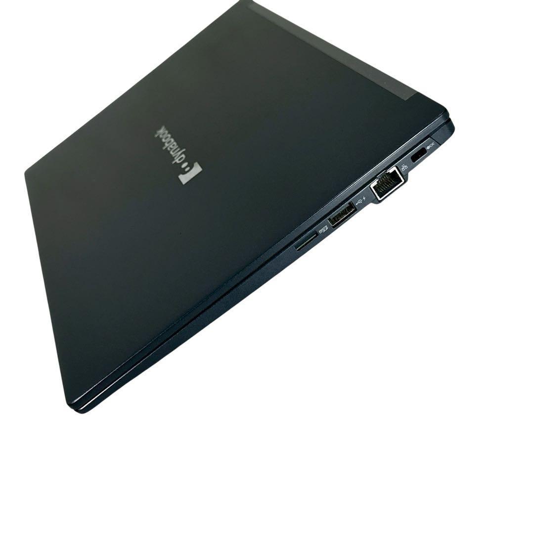 【美品】東芝１１世代 i5 16GB SSD256GB ノートパソコン 820