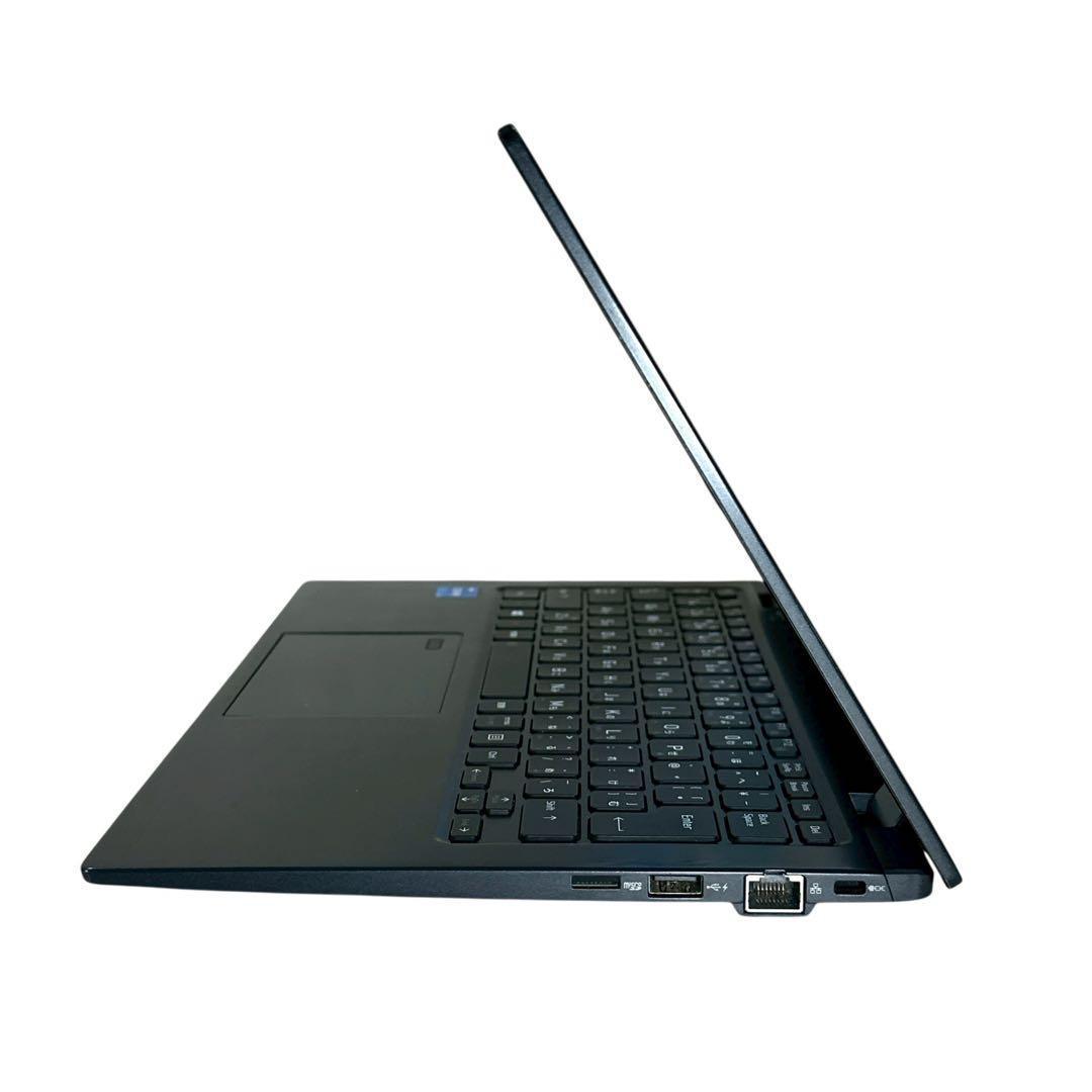 【美品】東芝１１世代 i5 16GB SSD256GB ノートパソコン 820