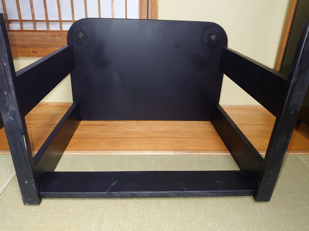 【累積119台目】１台用パチスロ実機の置き台（シンプルスタンド）★黒色に塗装済み