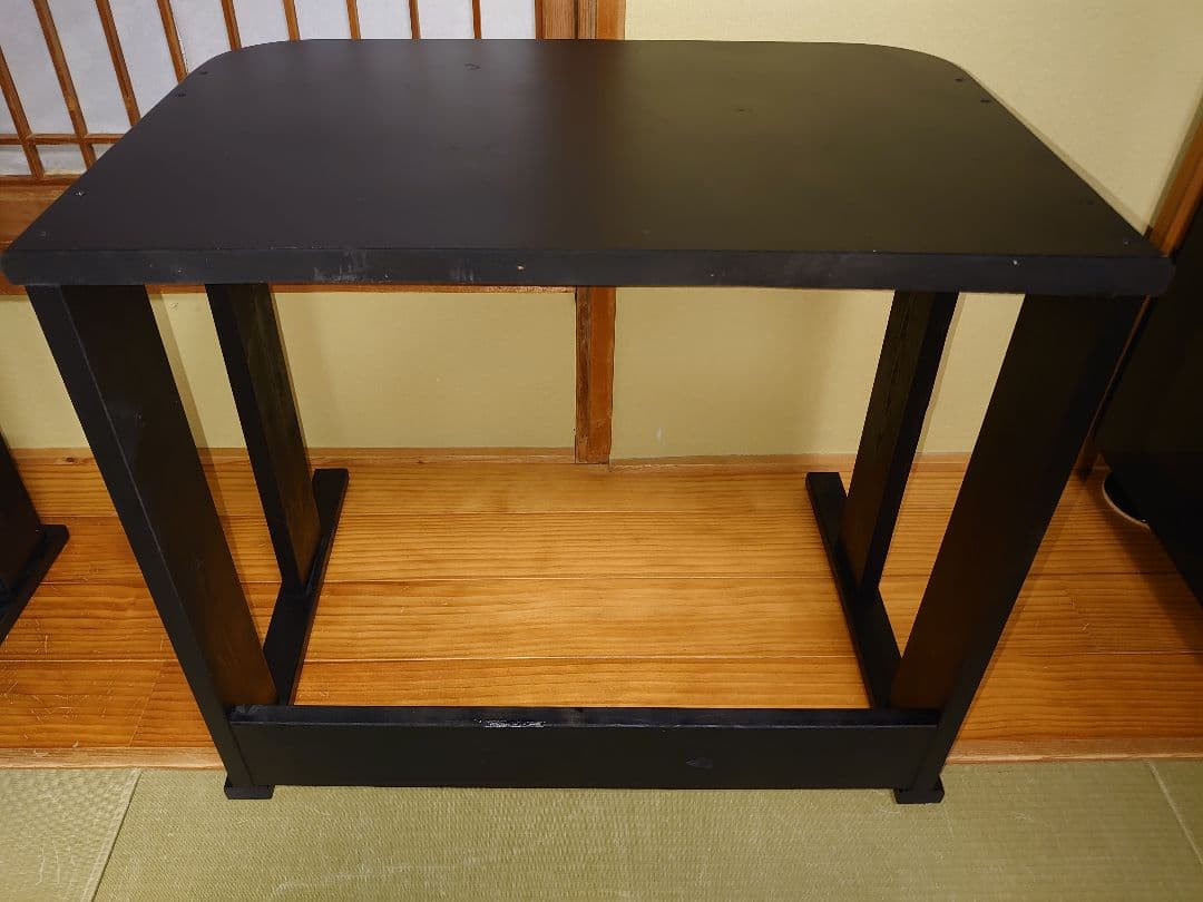 【累積119台目】１台用パチスロ実機の置き台（シンプルスタンド）★黒色に塗装済み