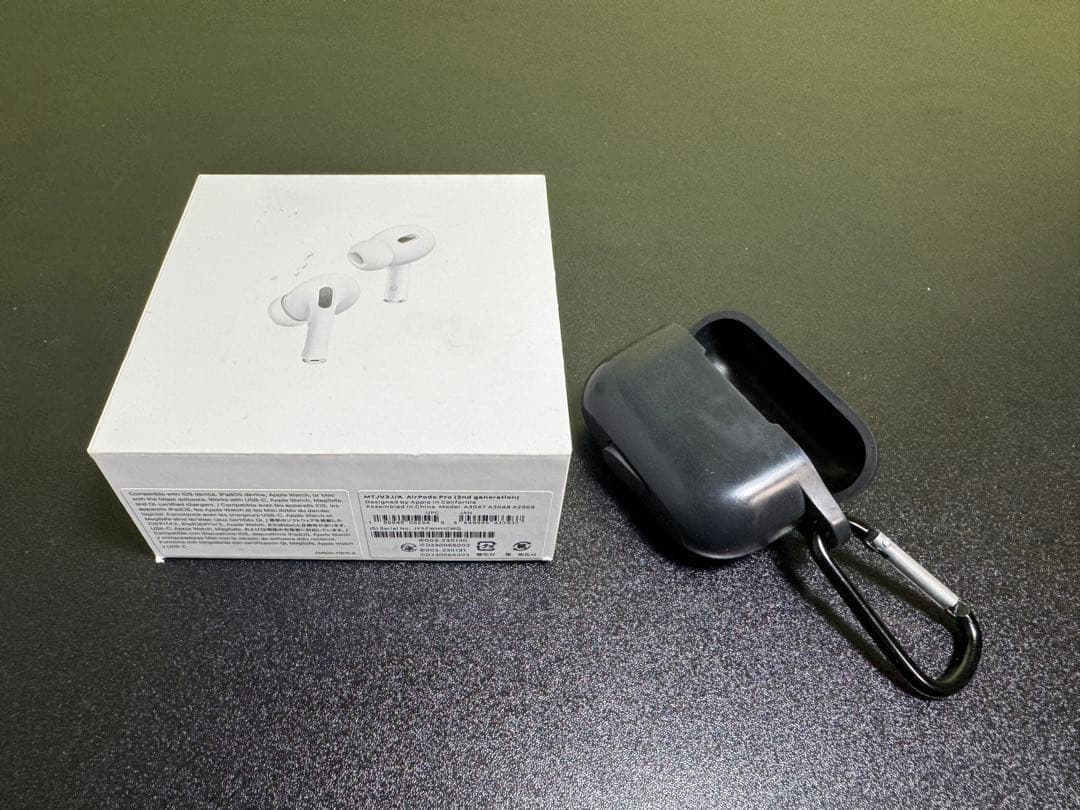 メ*め様 AirPods Pro 2 USB-C 本体 充電ケース 付属品完備