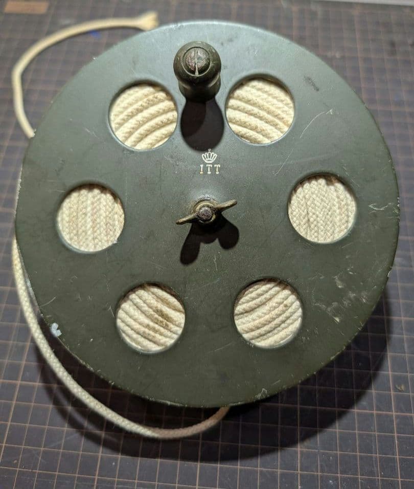 スウェーデン製巻き取り機