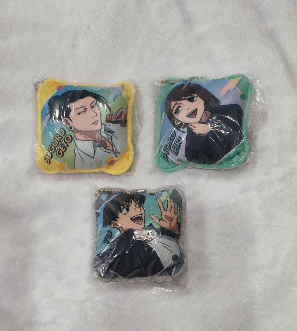 呪術廻戦 グッズまとめ (缶バッジ、ミニクッション、キーホルダー 等々)