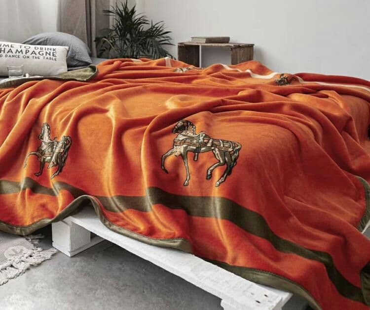 寝具 おしゃれ  である珍しい ダブル厚柔らかい毛布 ブランケット