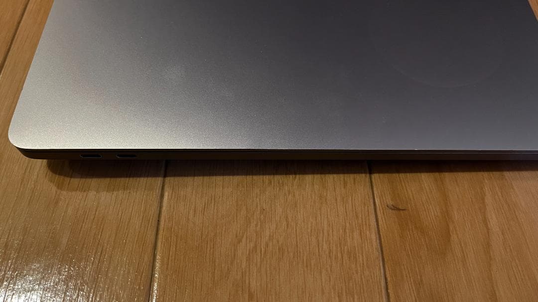 MacBook Pro 16インチ (2019) 8コア 16GB /1TB