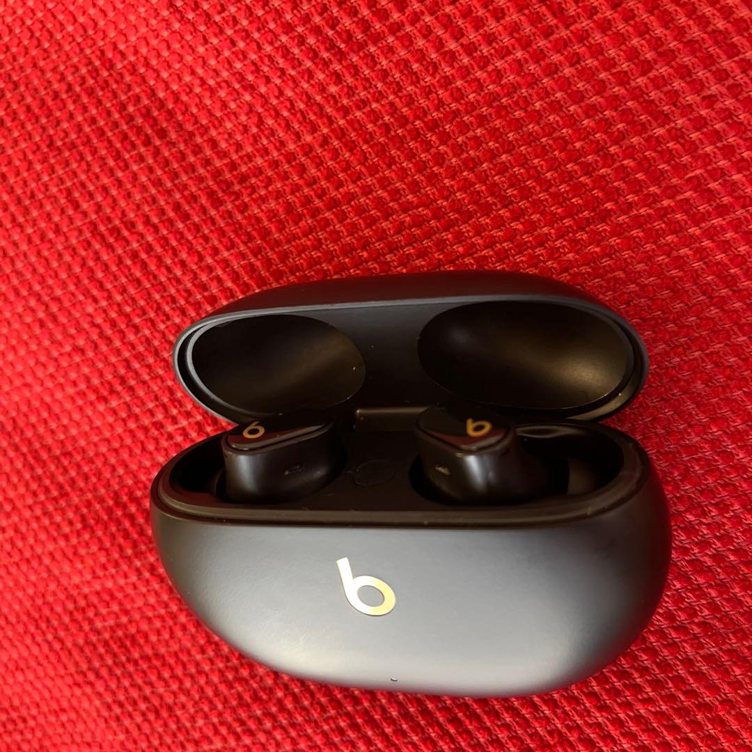 イヤホン Beats Studio Buds + Black/Gold