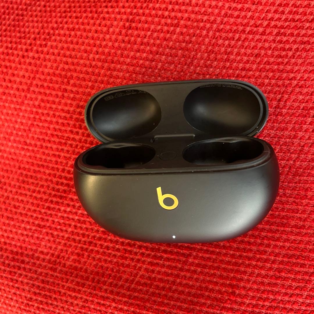 イヤホン Beats Studio Buds + Black/Gold