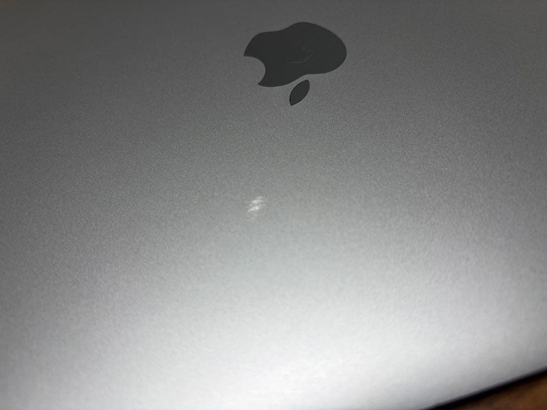美品高性能❗️MacBook Pro 2022 M2チップ 16GB&512GB