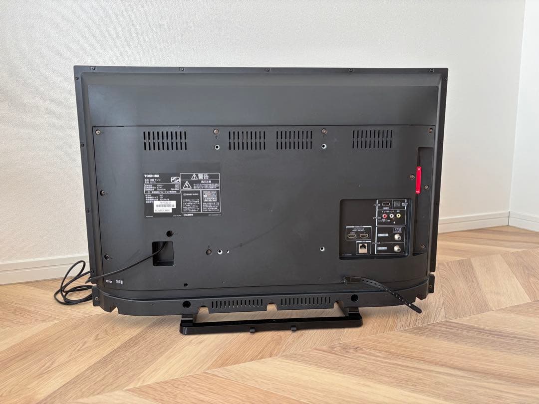 TOSHIBA レグザ　32V 録画機能付き