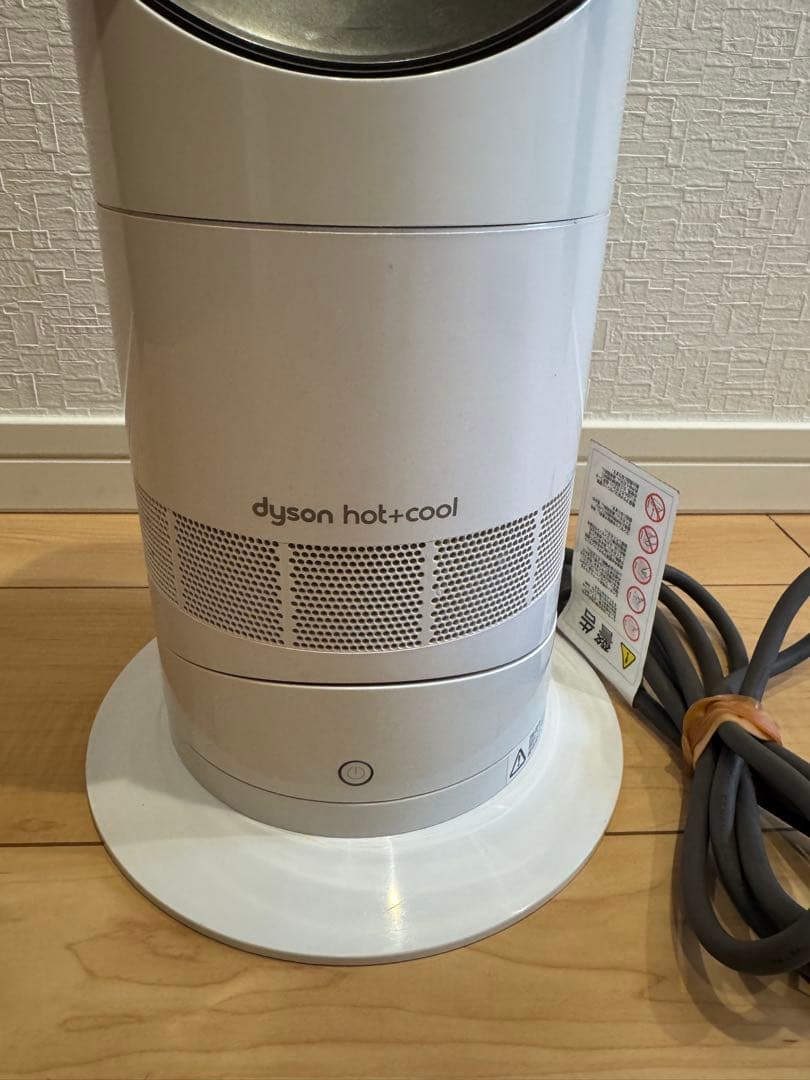 *良品*Dyson AM09 Hot+Cool ファンヒーター( リモコン付き)