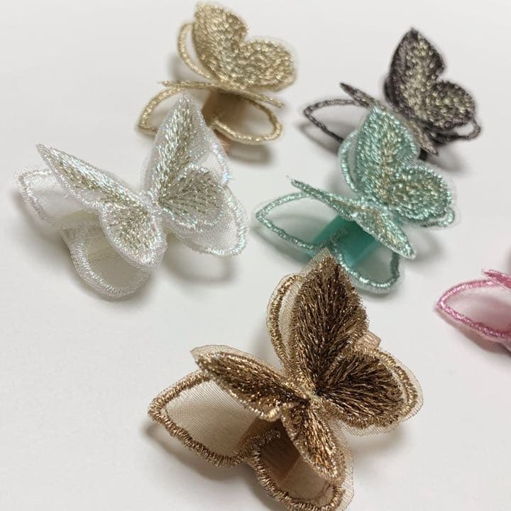 ♡ちょうちょ　ベビーヘアクリップ　ヘアゴム　ヘアピン  ハンドメイド
