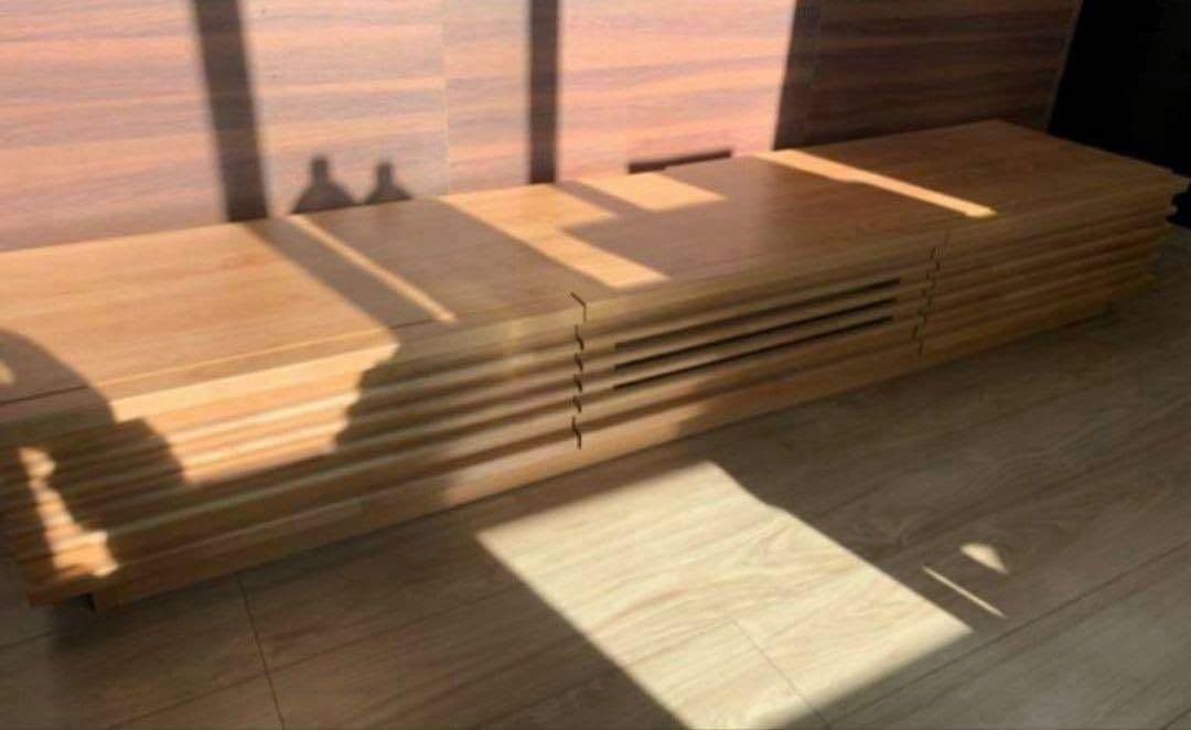 【中古】タンスのゲンのテレビボード　180cm 天然木　ローボード