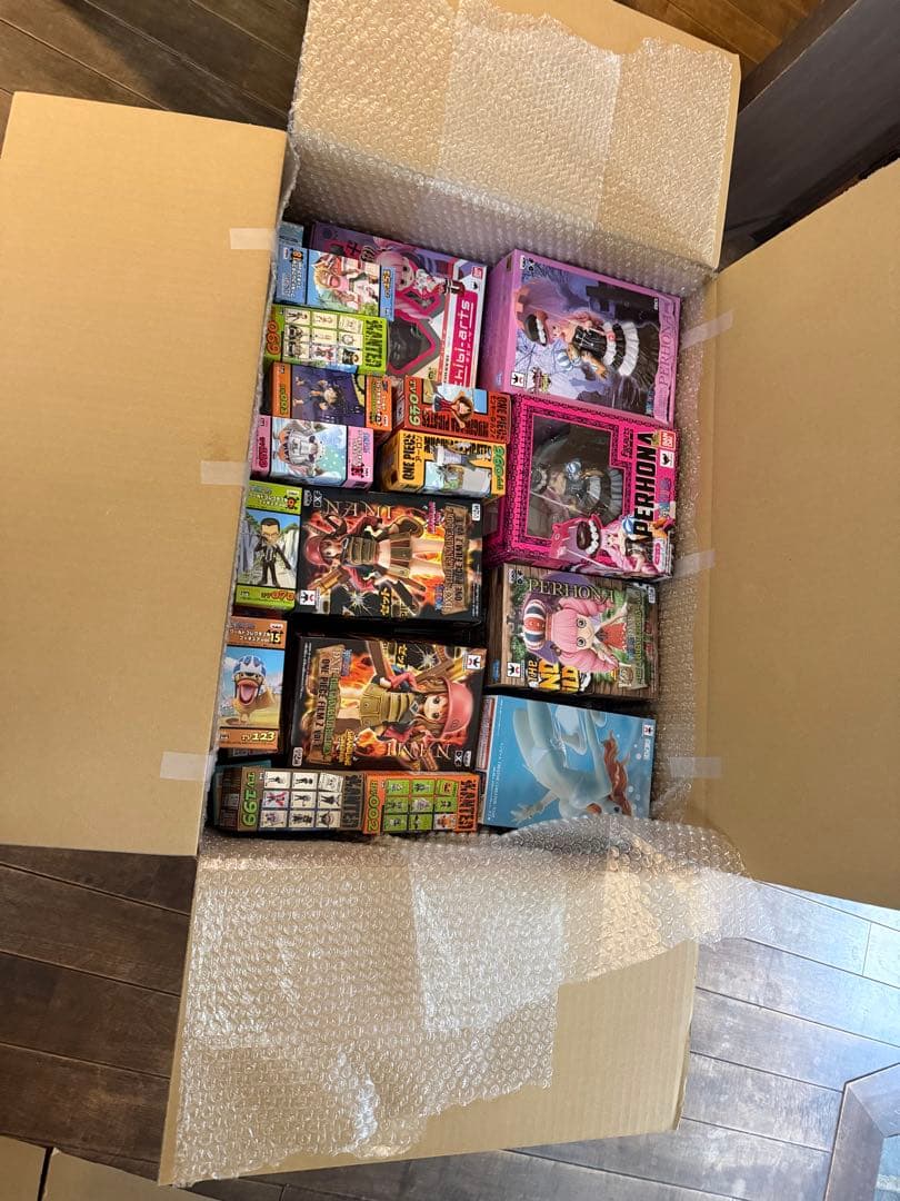 ワンピースフィギュア　いろいろ