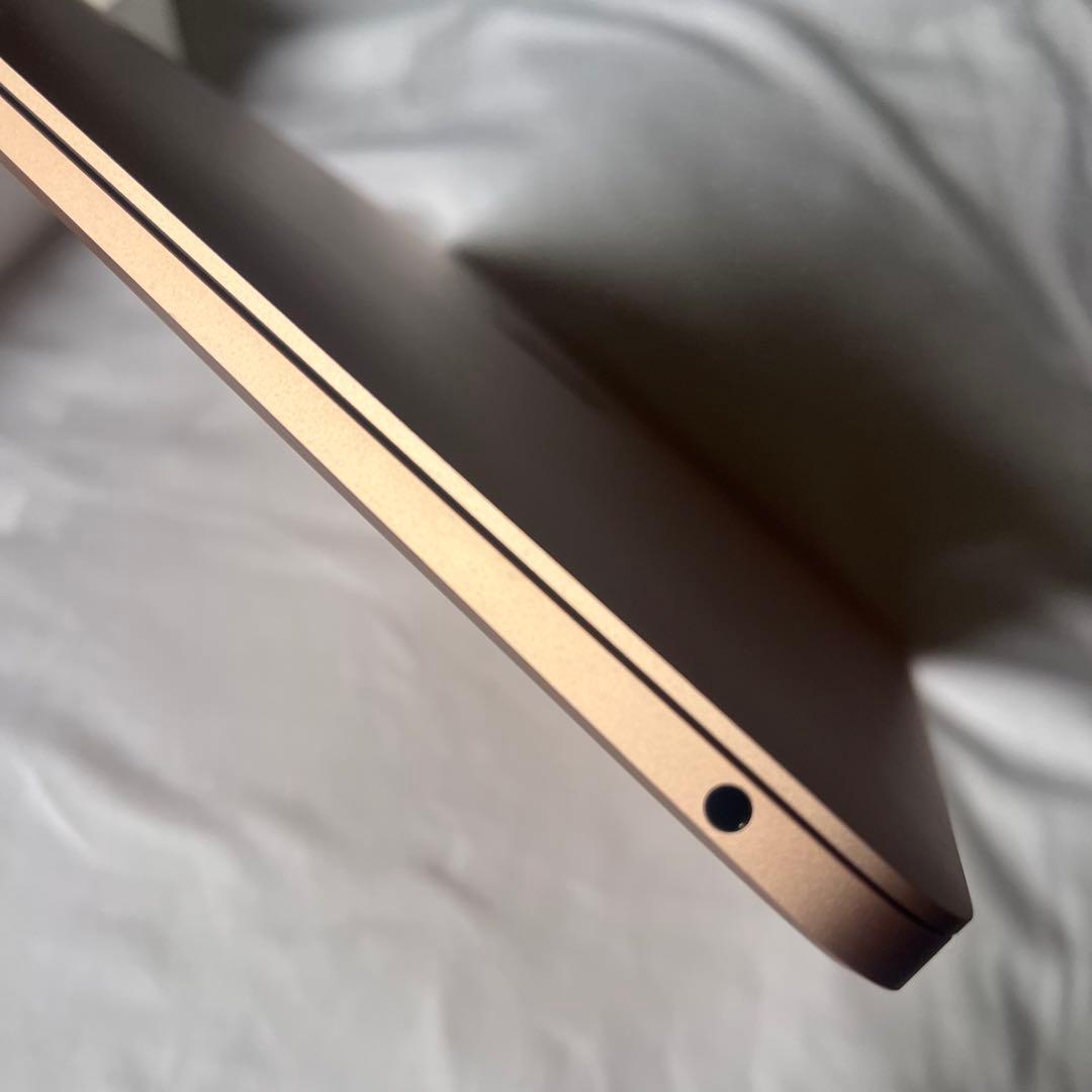 Apple MacBook Air ゴールド
