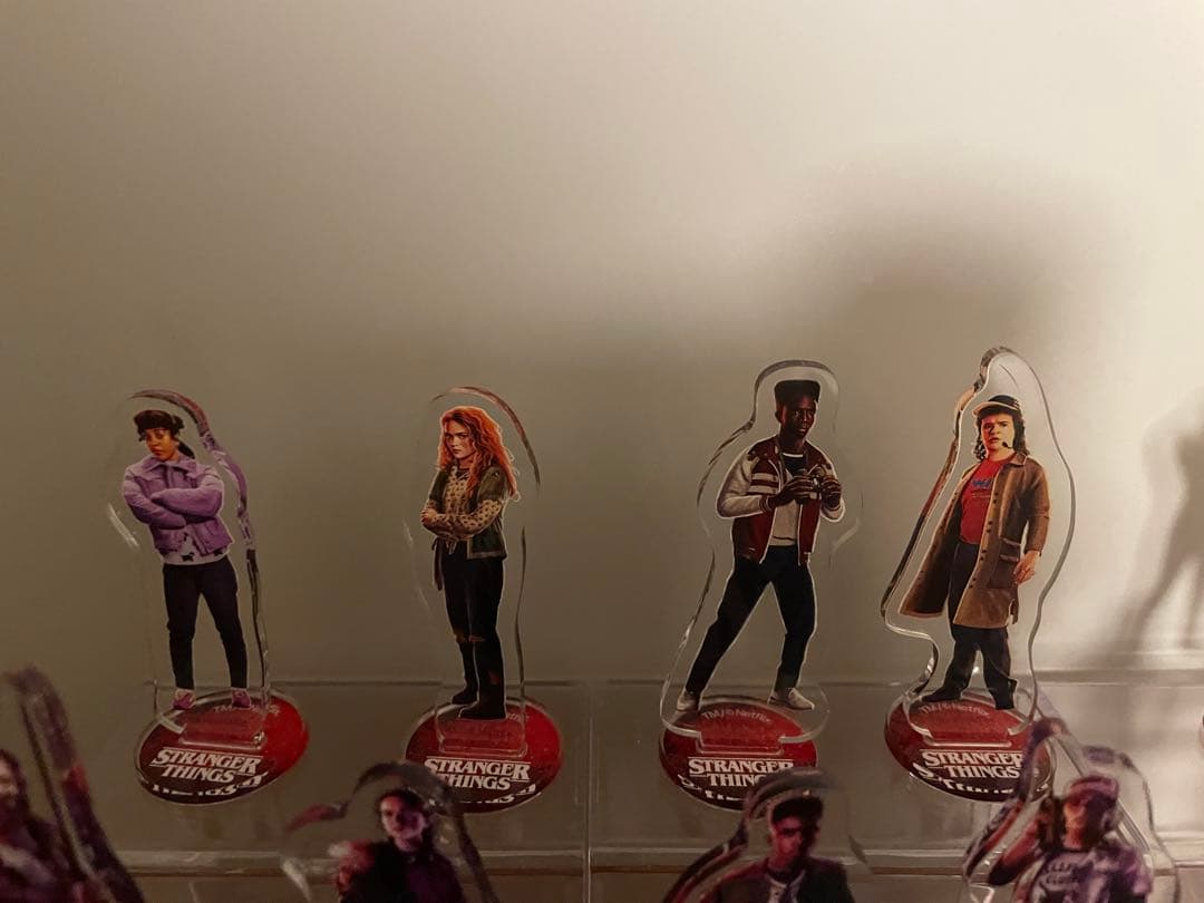 ストレンジャーシングス アクリルスタンド　 シーズン5 8個セット