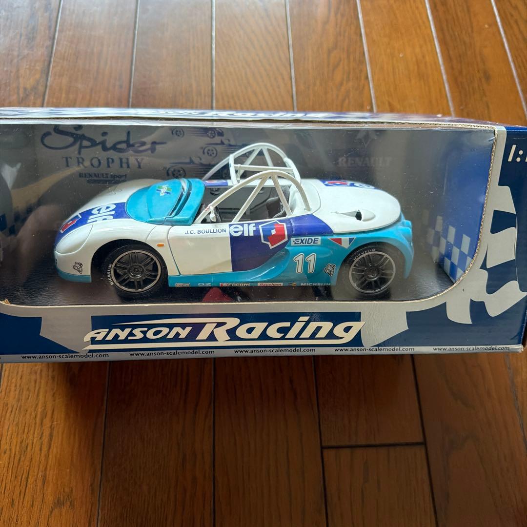ミニカー ANSON RENAULT sport Spider TROPHY 1:18