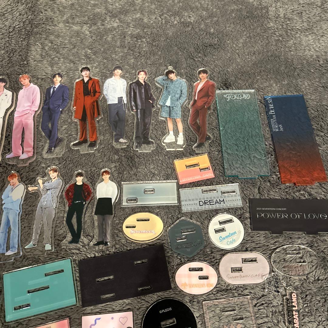 SEVENTEEN ドギョム アクスタ セット
