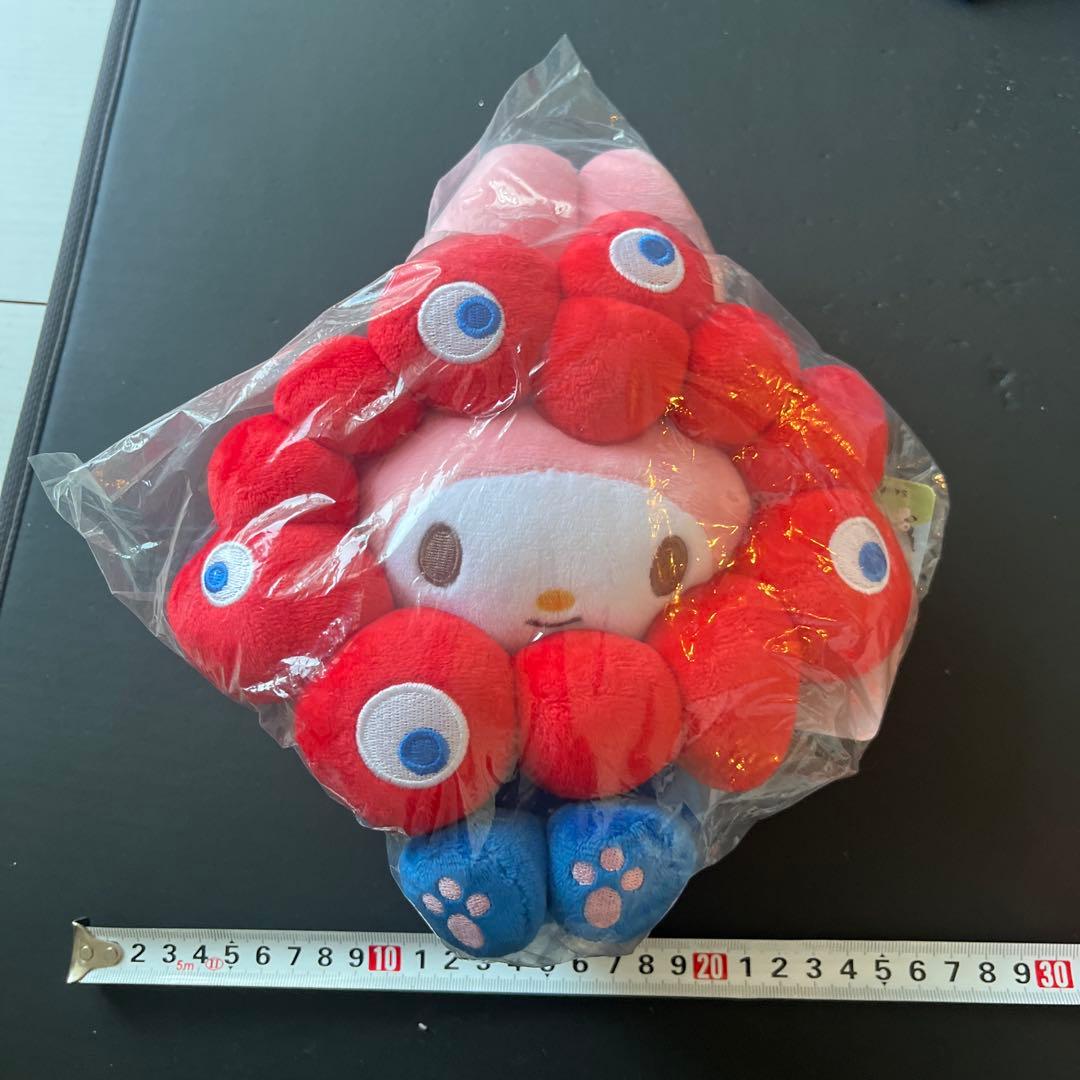 大阪万博　限定　ミャクミャク　マイメロディ ぬいぐるみ 約30cm タグ付き