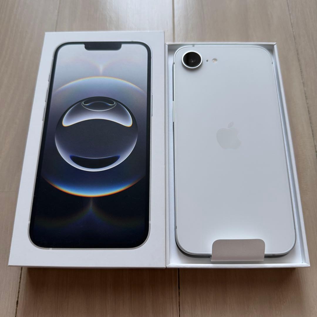 ★Apple iPhone 16e ホワイト★