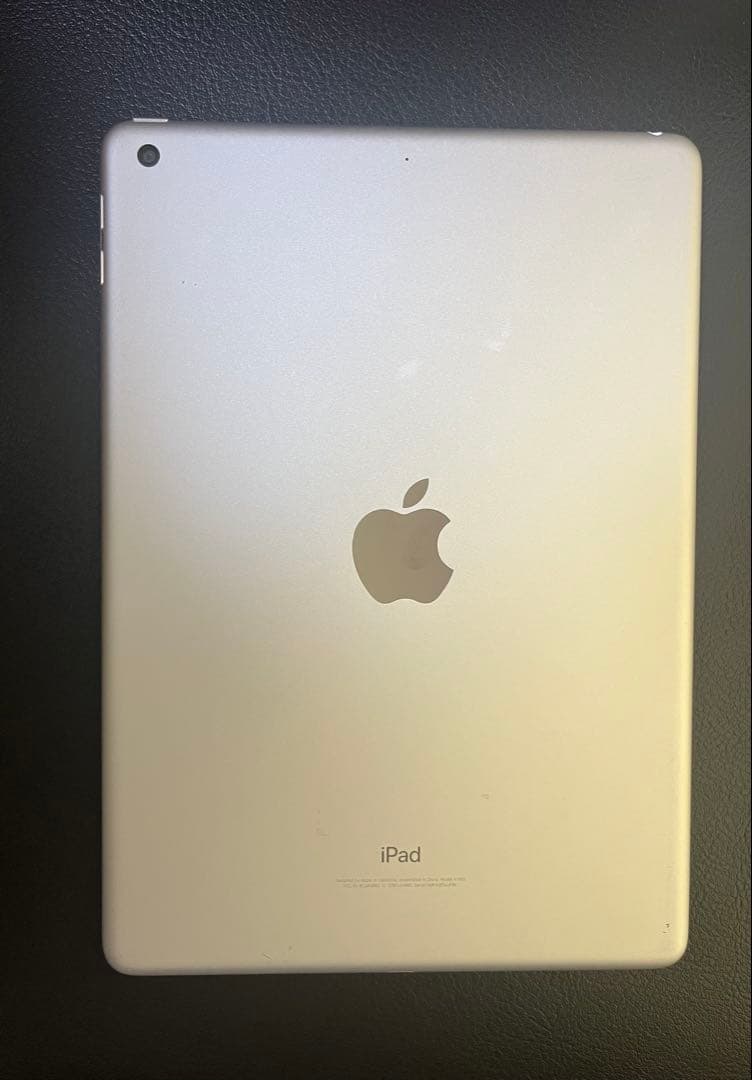 【ジャンク品】Apple iPad 第6世代 Wi-Fiシルバー 本体